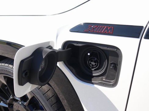 New 2026 BMW XM Label Red image 33