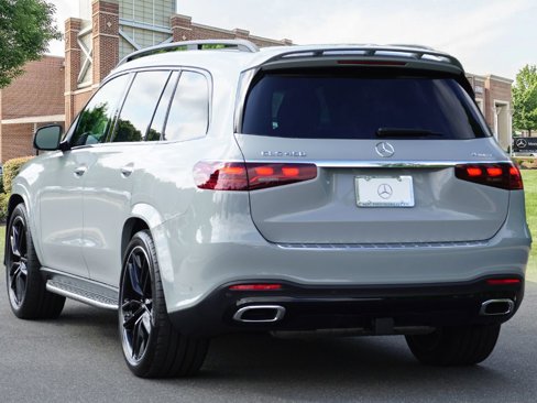 Certified 2025 Mercedes-Benz GLS 450 4MATIC image 7