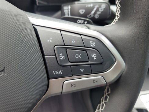 New 2026 Volkswagen Atlas SE image 28