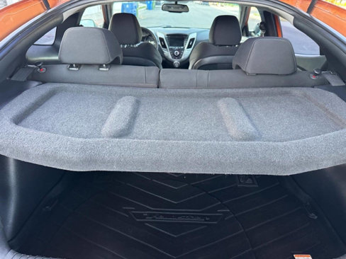Used 2012 Hyundai Veloster image 18