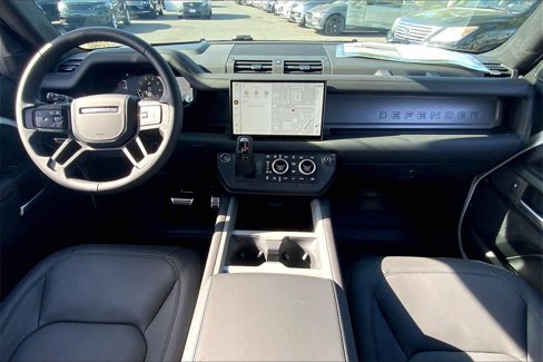 New 2025 Land Rover Defender 130 V8 image 5
