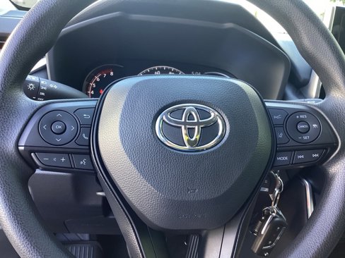 Certified 2025 Toyota RAV4 LE image 17