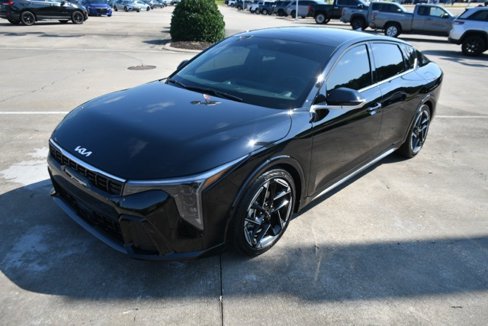 Used 2025 Kia K4 GT-Line w/ GT-Line Premium Package image 2