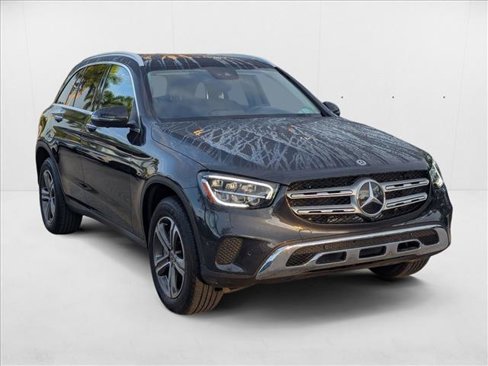 Used 2022 Mercedes-Benz GLC 300 image 3