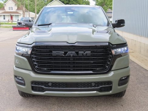 New 2026 RAM 1500 Laramie w/ Night Edition image 12