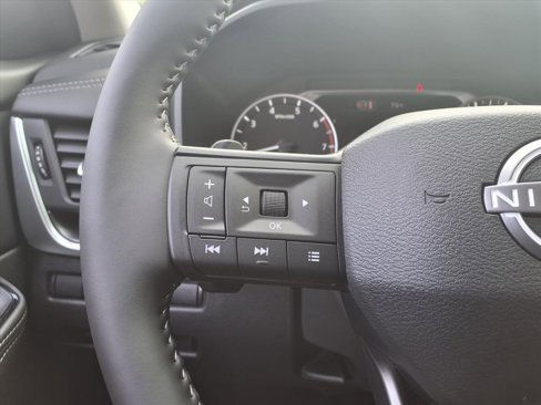 New 2026 Nissan Rogue SV image 15