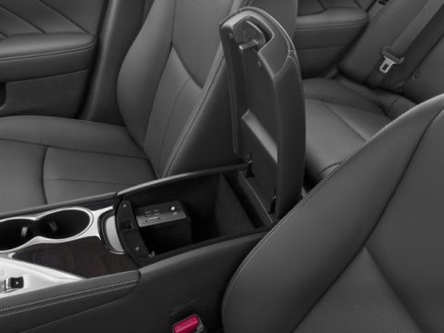 Used 2016 INFINITI Q50 Hybrid w/ Technology Package image 21