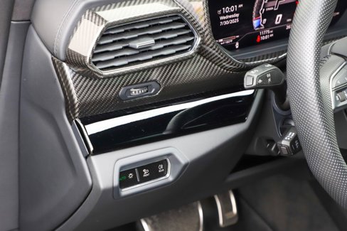 Used 2021 Lamborghini Urus image 33