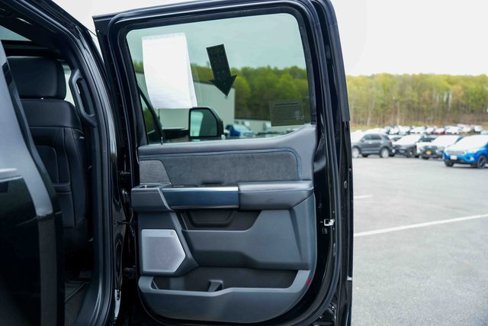 Used 2025 Ford F450 Platinum w/ FX4 Off-Road Package image 18