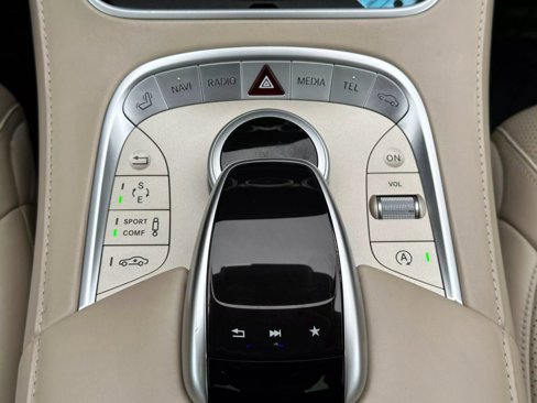 Used 2017 Mercedes-Benz S 550 4MATIC Sedan image 23