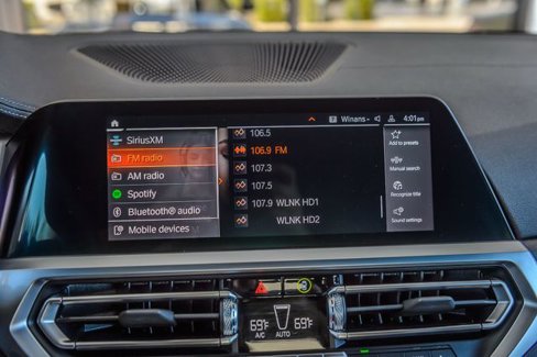 Used 2022 BMW M440i Convertible w/ Premium Package image 26