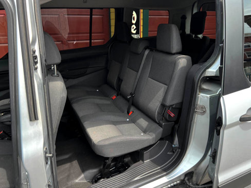 Used 2016 Ford Transit Connect XL image 14