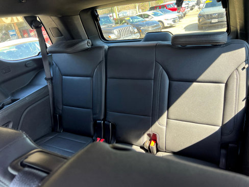 Used 2023 Chevrolet Tahoe LT w/ Luxury Package image 17