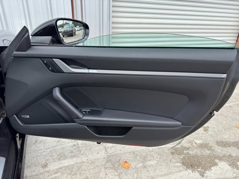 Used 2025 Porsche 911 Carrera image 41