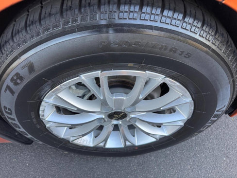 Used 2012 Hyundai Veloster image 21