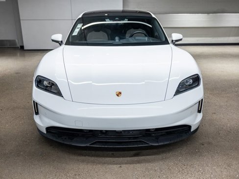 New 2025 Porsche Taycan image 5