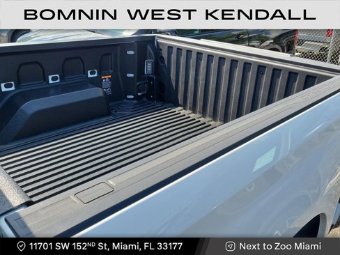 Used 2025 Chevrolet Silverado 1500 RST image 6