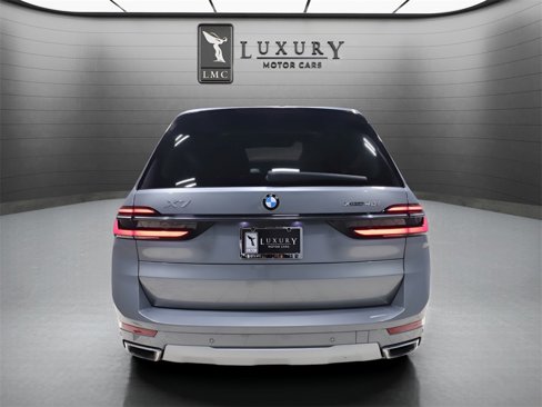 Used 2023 BMW X7 xDrive40i w/ Premium Package image 7