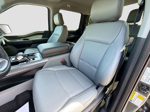 New 2025 Ford F150 Lightning Flash image 22