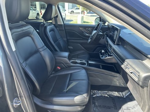 Used 2023 Lincoln Corsair AWD image 19