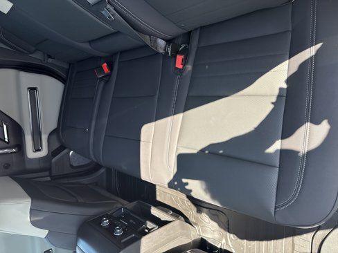 New 2026 GMC Hummer EV SUV image 23