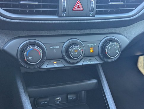 Certified 2023 Kia Forte LXS w/ LXS Technology Package image 26