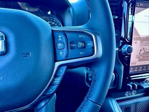 New 2026 RAM 1500 4x4 Crew Cab image 25