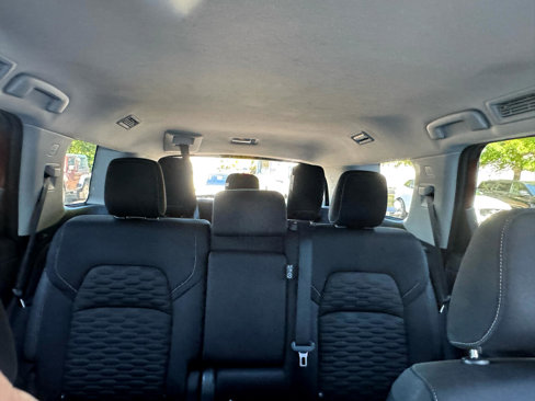 Used 2022 Nissan Pathfinder SV image 38