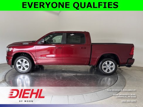 New 2026 RAM 1500 4x4 Crew Cab image 4