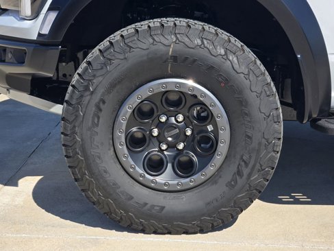 New 2025 Ford F150 Raptor image 12