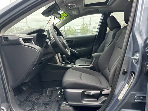 Certified 2025 Toyota Corolla Cross LE image 14