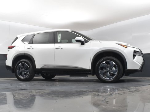 New 2026 Nissan Rogue SV image 37