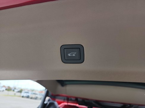 New 2026 GMC Yukon XL Denali image 9