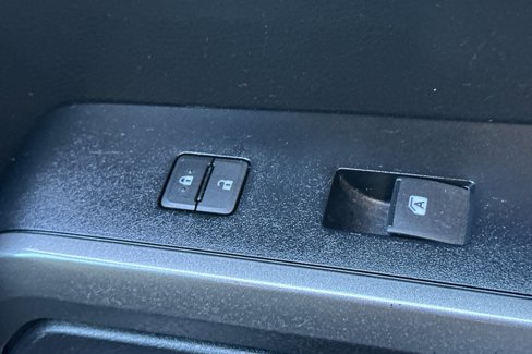 Used 2021 Toyota Tacoma TRD Off-Road image 21