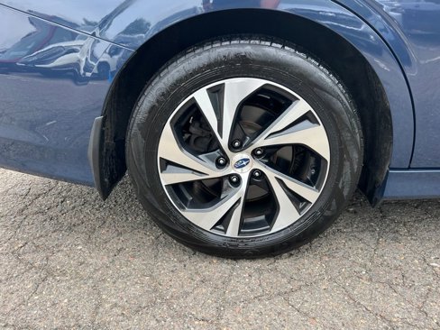 Used 2023 Subaru Legacy Premium image 11