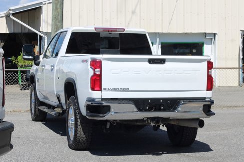 Used 2022 Chevrolet Silverado 3500 LTZ w/ LTZ Texas Edition image 6