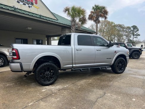 Used 2020 RAM 2500 Laramie w/ Night Edition image 3