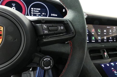 New 2025 Porsche Taycan GTS image 10