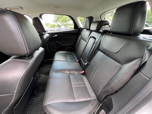 Used 2014 Ford Focus SE w/ Equipment Group 201A image 20