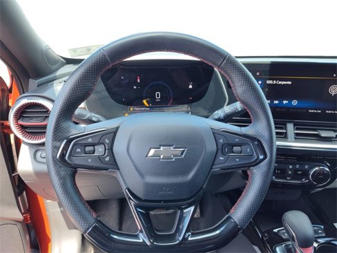 Used 2024 Chevrolet Trax RS image 20