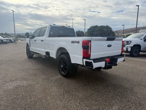 Used 2023 Ford F250 XL w/ STX Appearance Package image 6