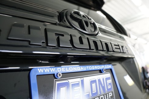 Used 2021 Toyota 4Runner Venture image 11