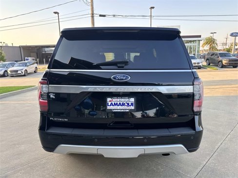 Used 2018 Ford Expedition Platinum image 7