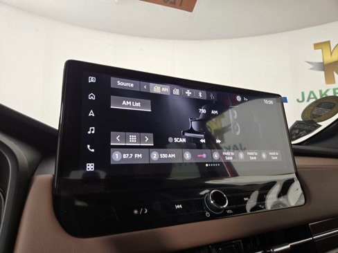 New 2025 Mitsubishi Outlander SEL image 19