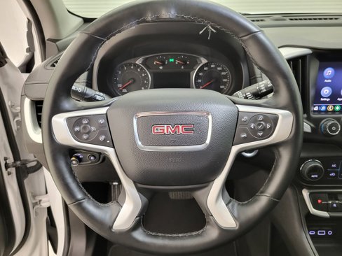 Used 2024 GMC Terrain SLT image 5