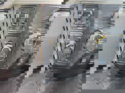 New 2025 Ford F350 XLT image 13