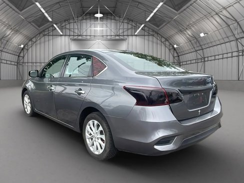 Used 2019 Nissan Sentra SV image 5