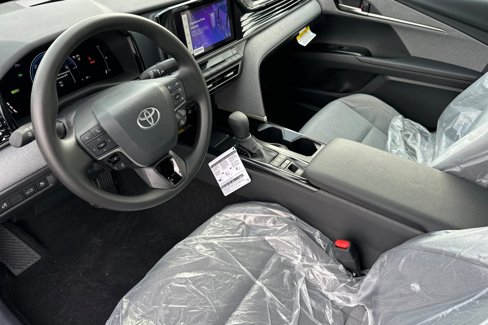 New 2026 Toyota Camry LE image 8