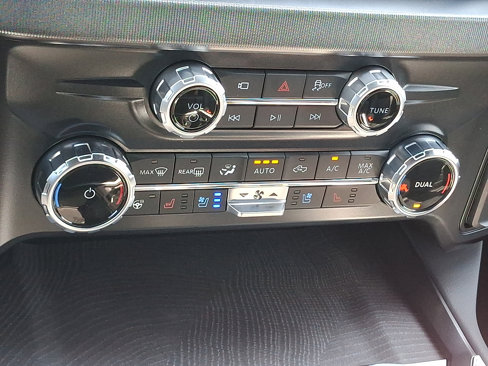 New 2025 Ford F350 Platinum image 12