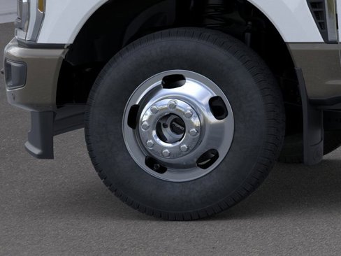 New 2026 Ford F350 4x4 Crew Cab DRW Super Duty image 19